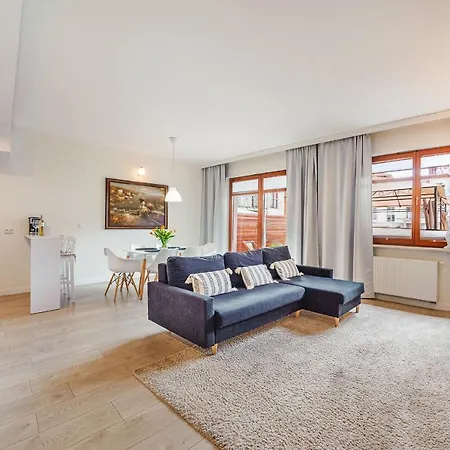 Apartament Meiguan With Huge Terrace + Extra 2 Parking Spots