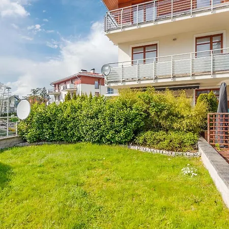 Meiguan With Huge Terrace + Extra 2 Parking Spots