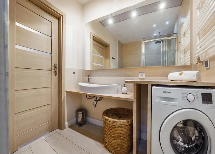 Apartman Meiguan With Huge Terrace + Extra 2 Parking Spots