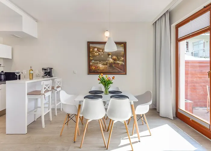 Meiguan With Huge Terrace + Extra 2 Parking Spots Гданьск